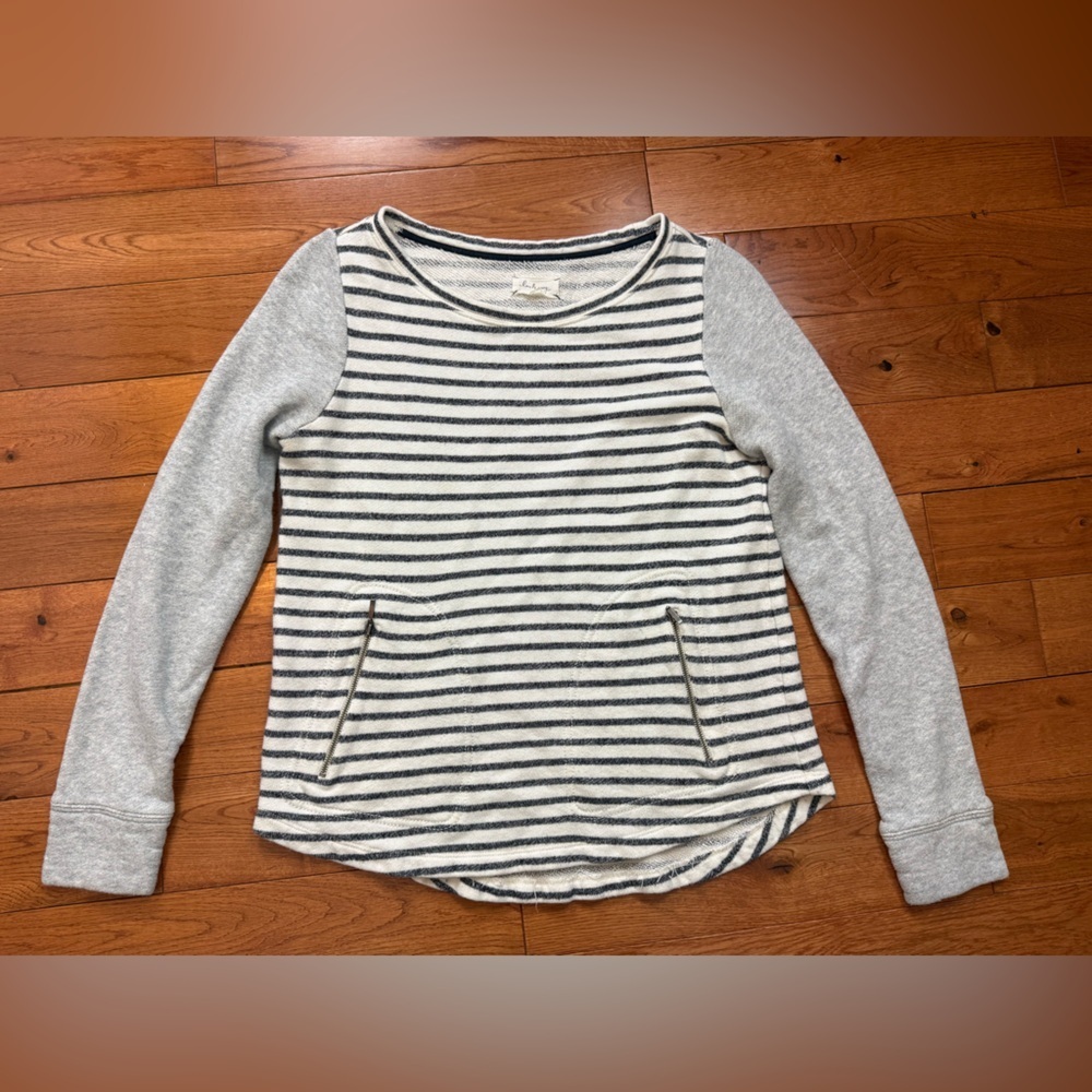 Striped Crewneck Pullover Sweatshirt - Grey/White